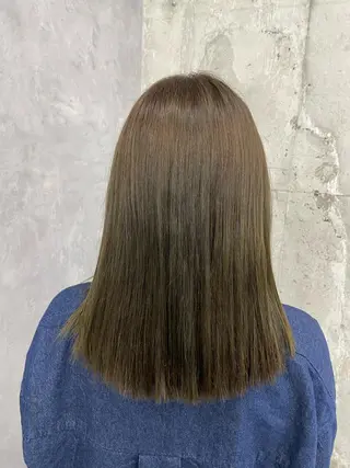 カラー 中溝 トシミのヘアスタイル