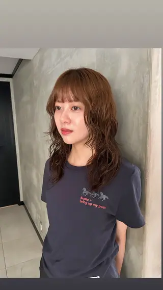 ロング カラー パーマ タナカ カナ🫧のヘアスタイル