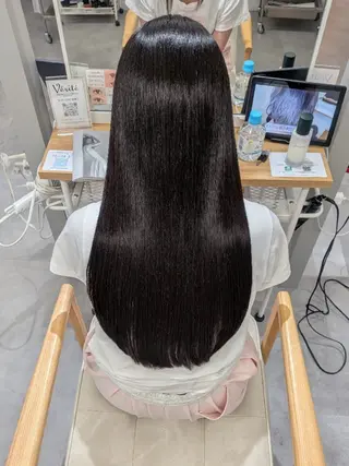 ロング 椎名 紗愛のヘアスタイル