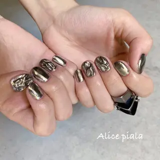 ネイル M. Shihoのネイルデザイン