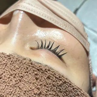 マツエク・マツパ MODEK's阿倍野 SANAのヘアスタイル