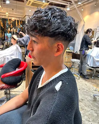 パーマ メンズ 佐藤 良祐のヘアスタイル
