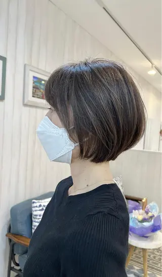 ショート カラー 佐藤史哉* 韓国レイヤー赤み除去のヘアスタイル