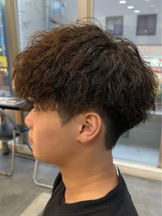 ショート パーマ メンズ 井ノ本 成海 /Wカラーモデル募集のヘアスタイル