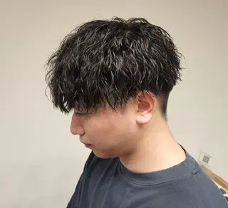 ショート メンズ パーマ 【イケメン風パーマ】 SHOFYのヘアスタイル