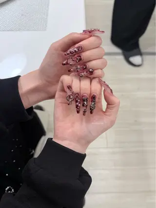 ネイル HANA 長さだしのネイルデザイン