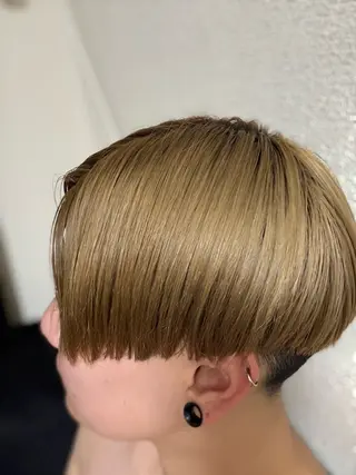 ショート Olive 南森町店 酸性縮毛矯正のヘアスタイル