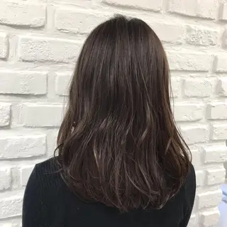 ミディアム カラー 【暖色カラー特化】 中山由梨のヘアスタイル