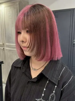 ショート カラー ili 梅田のヘアスタイル