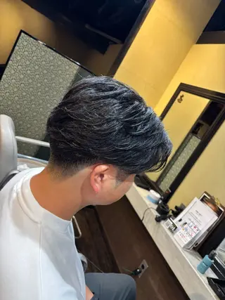 ショート メンズ 中西 弘樹のヘアスタイル