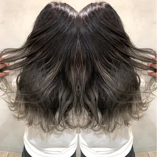 ロング カラー 🇺🇸龍ヶ崎ブリ ーチカラー🌴政野のヘアスタイル