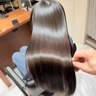 ロング 川邉 莉子のヘアスタイル