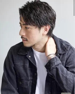 メンズ 大人メンズパーマ メンズ特化　萱原大幹のヘアスタイル