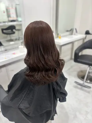 ロング 赤髪/ワインレッド/ 韓国系 まなかのヘアスタイル