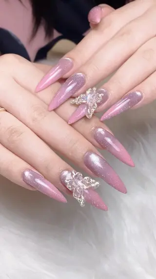 ネイル Rei _Nail 新宿のネイルデザイン