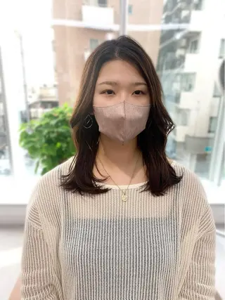 セミロング カラー パーマ ヘアアレンジ メンズ キッズ ネイル マツエク・マツパ アイブロウ 似合せレイヤー/ 柔らか透明感カラーのヘアスタイル