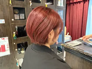 ショート カラー 🦋YUI 髪質改善 ブリーチ 着付け🦋のヘアスタイル