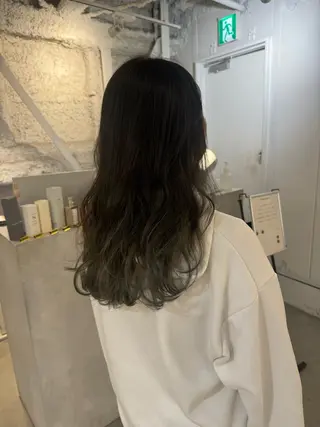 セミロング 新宿/顔周りカット +レイヤー=しずく♩のヘアスタイル