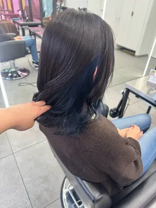 ミディアム 【ダブルカラー推し】 伊桜莉のヘアスタイル