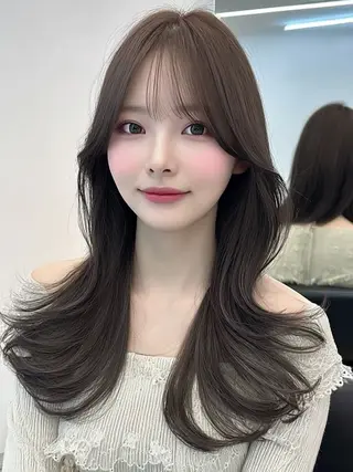 ロング 🎀透明感カラー/ yuka🎀のヘアスタイル