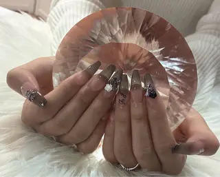 ネイル LoaChaton kaeのネイルデザイン