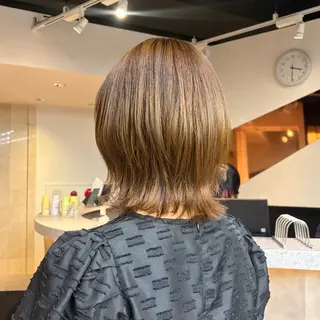 ミディアム み ゆのヘアスタイル