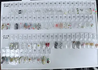 ネイル Lily Nailのネイルデザイン