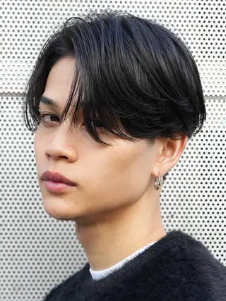 都築 宏哉のヘアスタイル