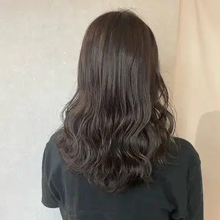 カラー 🎀モモ🎀 上品 白髪ぼかしハイライトのヘアスタイル