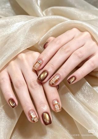 ネイル Aura Nail ✨スス✨(アヤ)のネイルデザイン