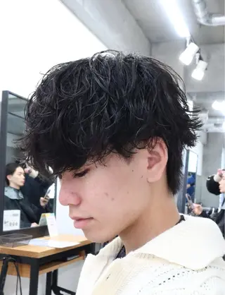 ミディアム パーマ メンズ メンズ特化🔥 渡邉愛斗のヘアスタイル