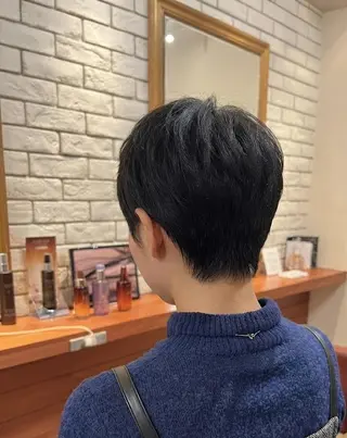 ショート カラー flencia 丸 和博|カットのヘアスタイル