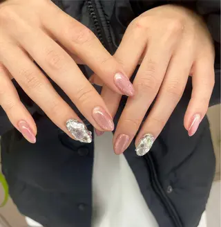 ネイル 大阪福島Sayaka 韓国束感マツエク🤍のマツエク・マツパデザイン