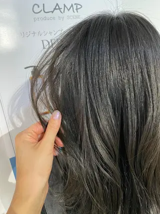 ミディアム カラー 🍊新宿南口🍊 ERINAのヘアスタイル