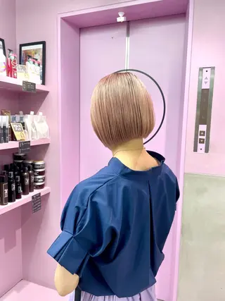 ショート ハイトーン 🌷ハルミ🌷のヘアスタイル