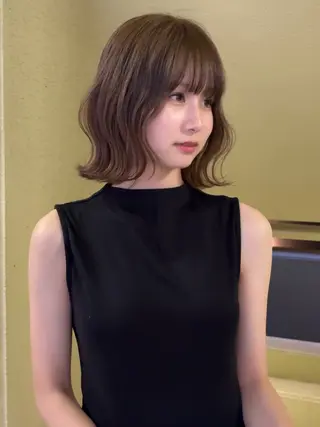 ミディアム カラー ブリーチなしベージュ /レイヤーモカのヘアスタイル