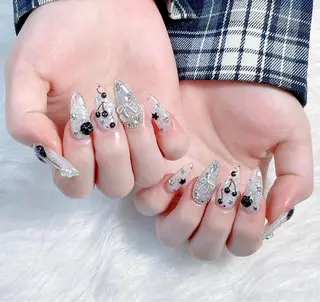 ネイル Hin Hana Nailのネイルデザイン