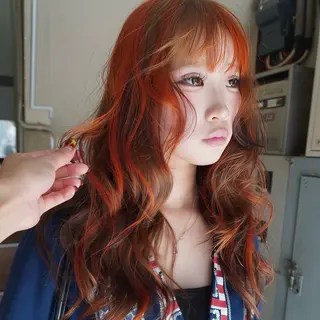 ロング カラー ヘアアレンジ MIYU/ケアブリ ーチカラー/デザインのヘアスタイル