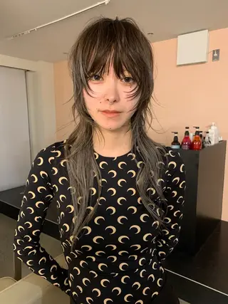 ロング 山田 京介のヘアスタイル