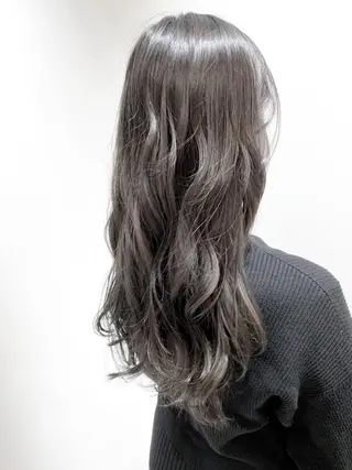 カラー 福元友梨 ディレクター✂️のヘアスタイル