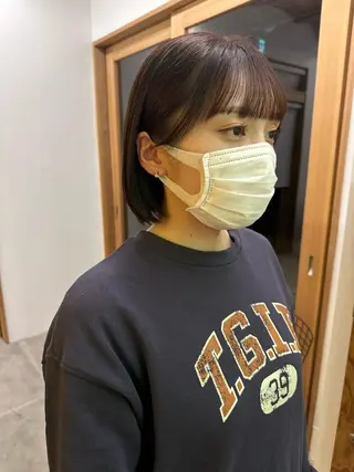 ショート カラー 中山 まどかのヘアスタイル