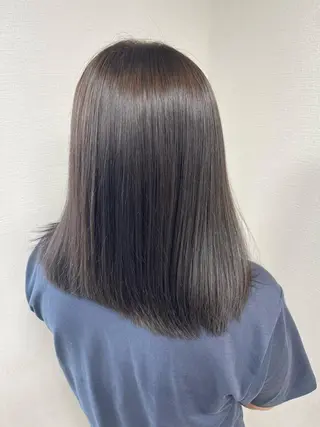 ミディアム パーマ 三浦 聖泉のヘアスタイル