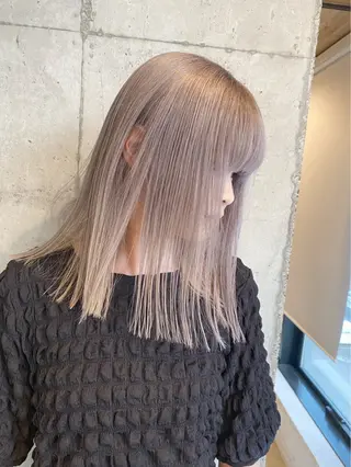 セミロング ダブルカラーベージュ 新潟/万代/髙橋魁真のヘアスタイル