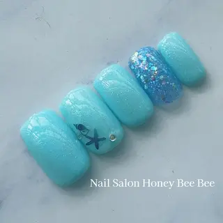 ネイル Nail salon Honey Beeのネイルデザイン