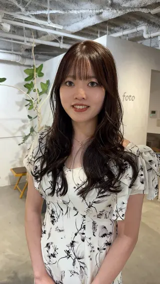 セミロング 新宿/顔周りカット +レイヤー=しずく♩のヘアスタイル