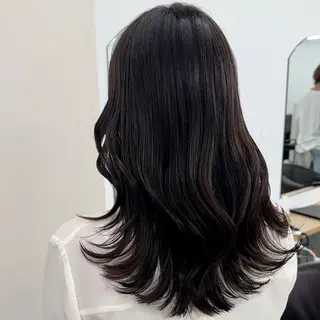 セミロング カラー ブリーチなし/レイヤ ー特化🌈Tommyのヘアスタイル
