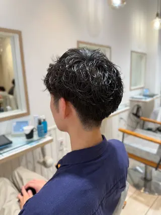 パーマ メンズ 渡邉 まどかのヘアスタイル