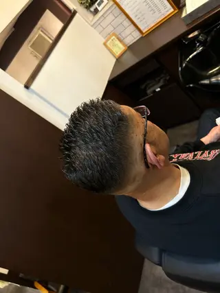 ショート パーマ メンズ 林 聖也のヘアスタイル