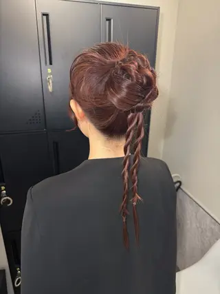 ロング ヘアアレンジ ブリーチ/エクステ/ 新宿/アリルのヘアスタイル