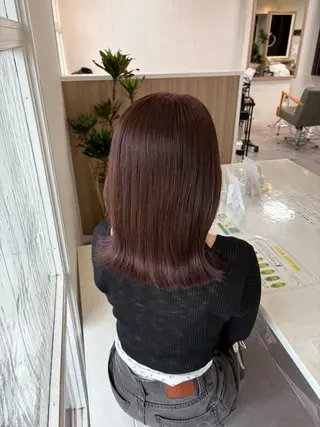 ミディアム 高橋 真歩のヘアスタイル
